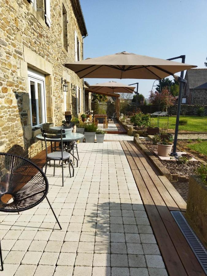 La Ménardière Serenitatis chambre d'hôtes petit déjeuner compris Corseul Exterior foto