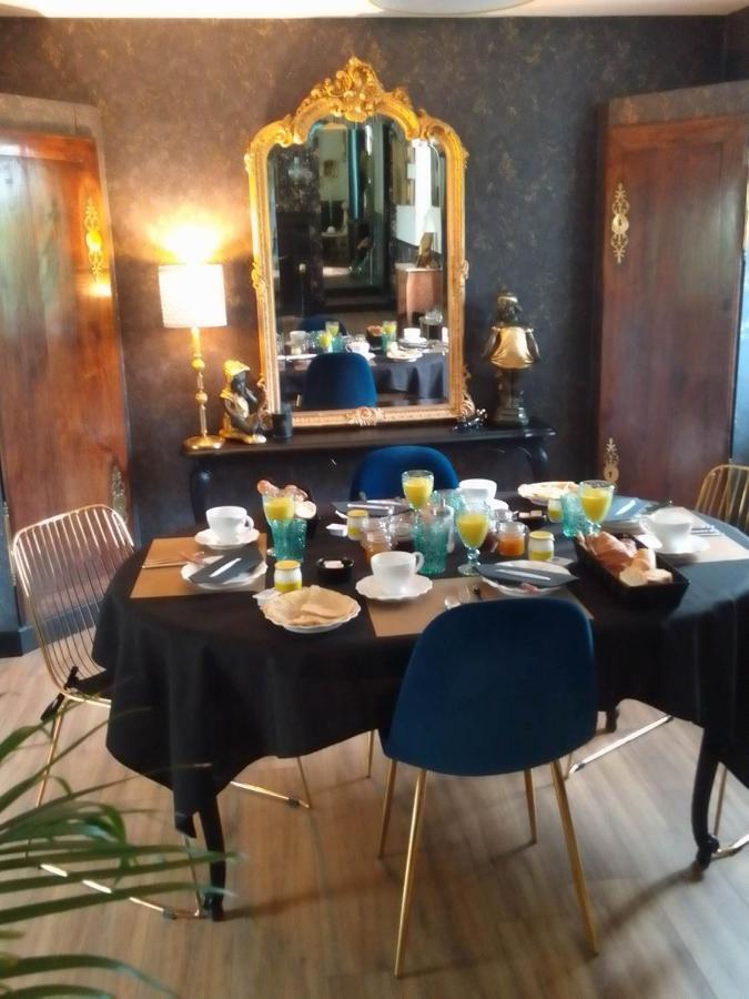 La Ménardière Serenitatis chambre d'hôtes petit déjeuner compris Corseul Exterior foto