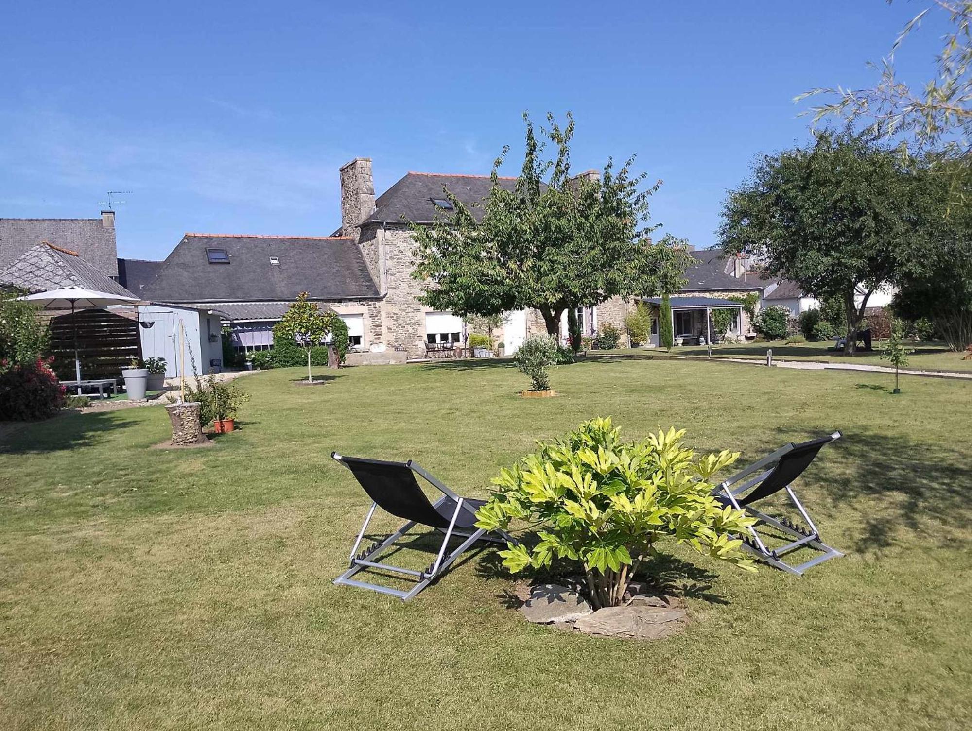 La Ménardière Serenitatis chambre d'hôtes petit déjeuner compris Corseul Exterior foto