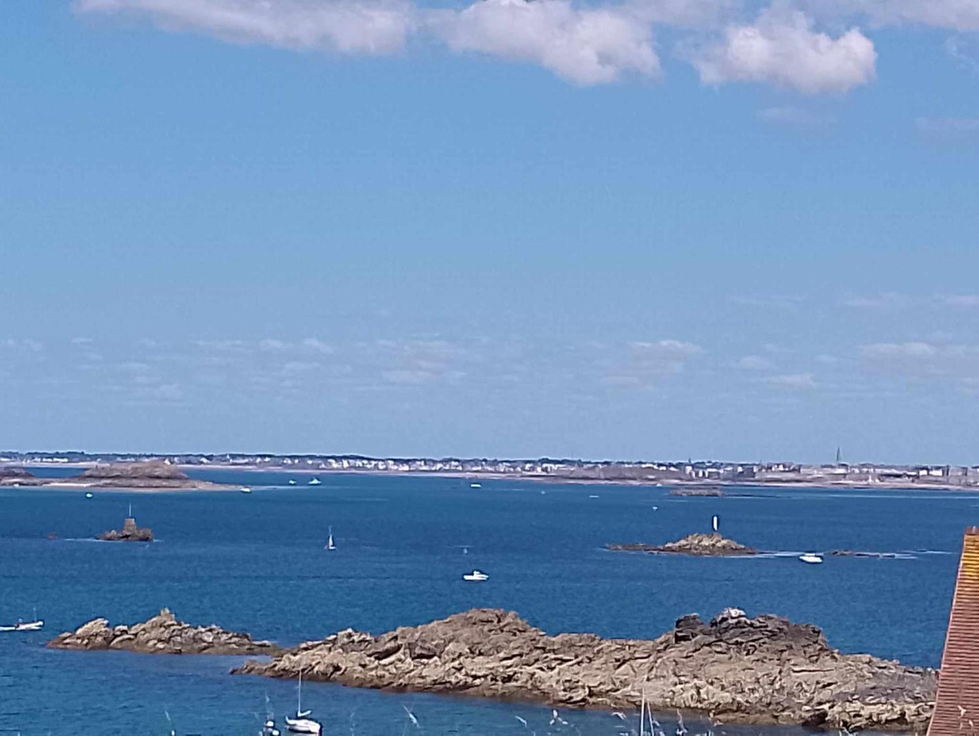 La Ménardière Serenitatis chambre d'hôtes petit déjeuner compris Corseul Exterior foto