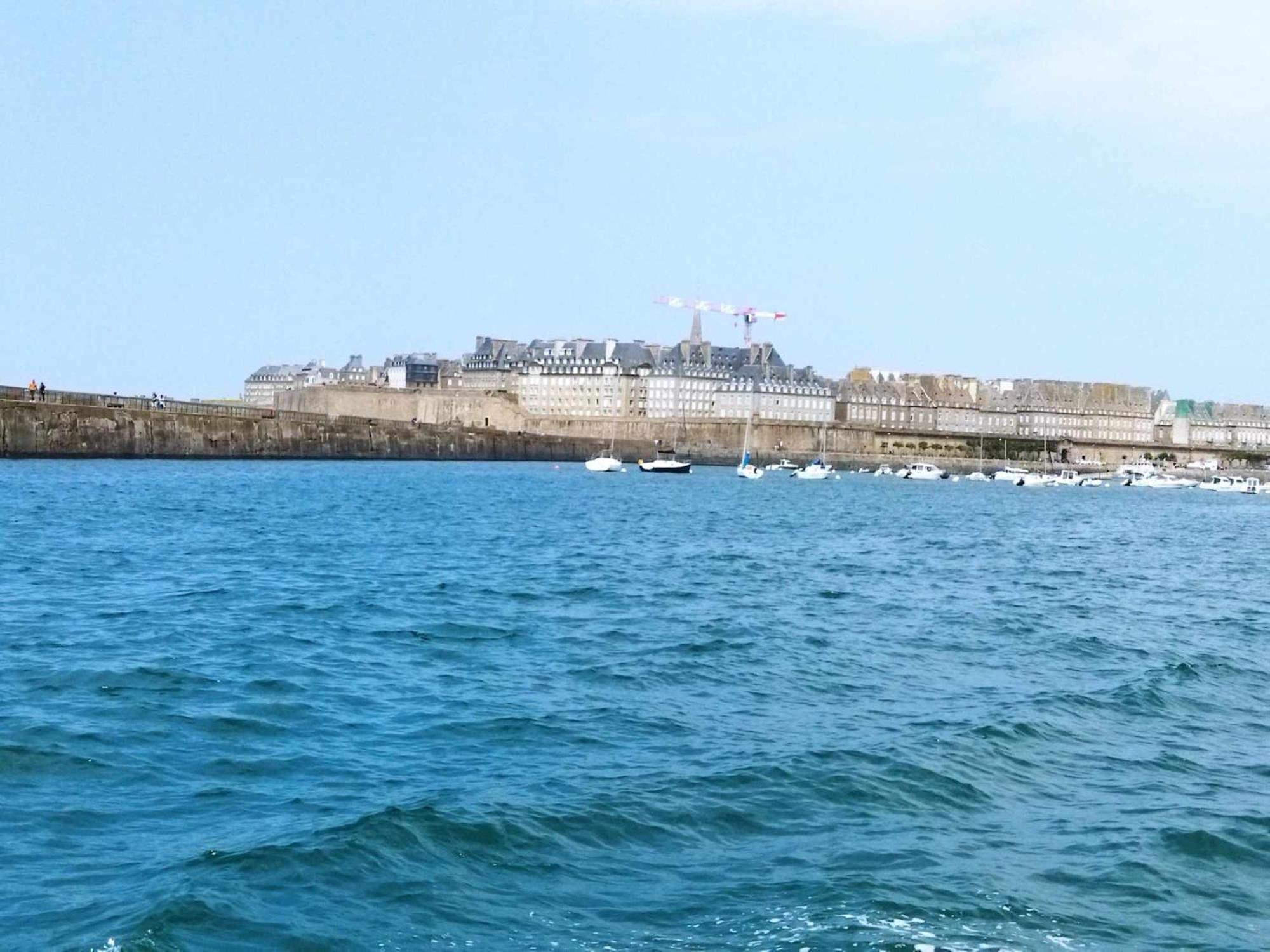 La Ménardière Serenitatis chambre d'hôtes petit déjeuner compris Corseul Exterior foto